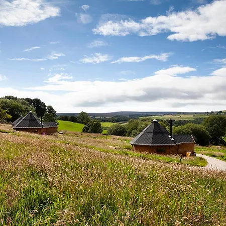 Camping Little Seed Field Ripon Glamping Laverton (North Yorkshire)